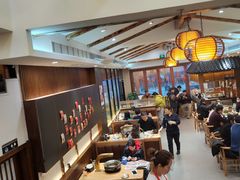 -青瓦餐厅·生鱼片·韩园烤肉(西塔店)