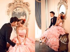 婚纱礼服-龙摄影新人世界(万州店)