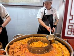 -门框胡同百年卤煮(新街口店)