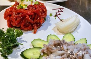 Raw Beef and Live Octopus Platter