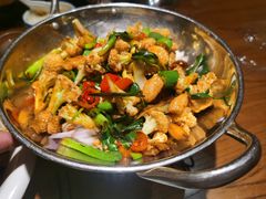 -雪乡阁东北农家菜(颛桥约好休闲街店)