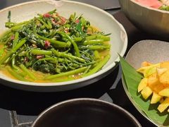 -Ameigo梅果·云贵川bistro(长宁来福士店)