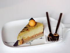 -UNI UNI(环亚凯瑟琳店)