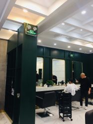 -悦Salon发型设计
