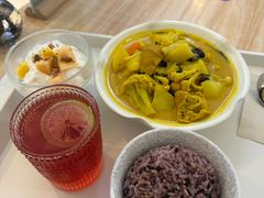 -轻蔬不用等·素食(江苏路店)
