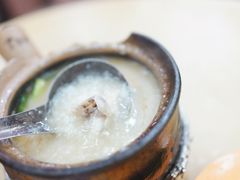 -长城砂煲田鸡粥