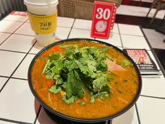 -肥汁米蘭香港米线(长宁来福士店)