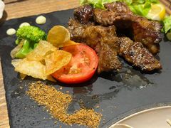 -秘密旅行Bonjour(黑金冠 江南西店)