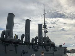 -阿芙乐尔号巡洋舰