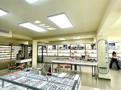 -潘多拉眼镜·蔡司依视路明月(潘家园店)
