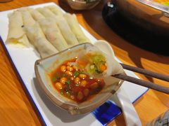 -野山舂·贵州现舂酸汤火锅(鸿通城店)