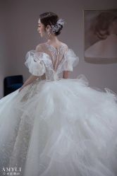 -艾米丽婚纱礼服