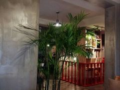 -HIGH FIVE哈福手工汉堡(桂林路店)