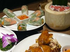 -樾餐厅泰式海鲜火锅(民歌湖店)