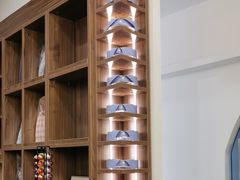 -吴志坚洋服店(贵都邻里中心店)