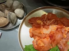 -围炉肉舍•炭烤活鳗•丹东海鲜烤肉(步行街店)