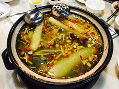 -昭通天麻竹荪火腿鸡(严家地店)