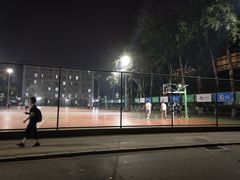 -北京理工大学中关村校区篮球场(校园南路店)