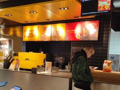 -麦当劳(中山公园龙之梦店)