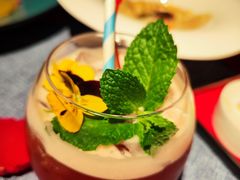 -弦月窗LUNETTE BY AMANDA(复兴路店)