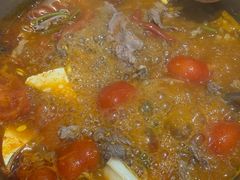 -苗阿哥酸汤牛肉火锅(体育场店)