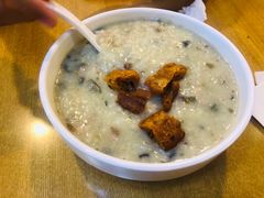 皮蛋瘦肉粥-台北楚楚园馅饼粥(虹桥南丰城店)