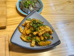 -勺子米线·云南传统小吃市集(四方街店)