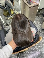 -Tloml salon