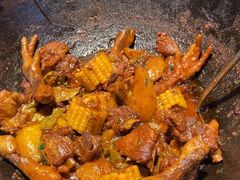 -鱼窝棚柴火铁锅炖(富山屯店)