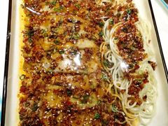 -有红鸡毛店·川菜(建设路店)