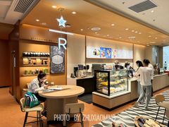 -星巴克臻选(莘庄仲盛店)