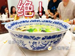 -梅龙镇酒家(南京西路总店)