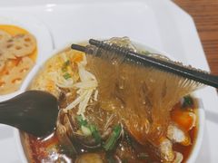 -何记花甲(海岸城旗舰店)