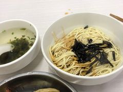 -黄阿姨锅贴大王(万航渡路店)