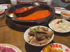 -牛市坎火锅(建设路店)