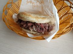 -闫家驴肉老店(华电一校店)