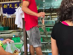 -拉威海鲜市场