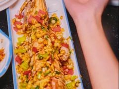 -三妹小龙虾·黄油蟹(华侨城总店)