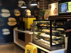 -麦当劳(龙洞店)