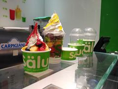 -同济大学本部学苑饮食广场