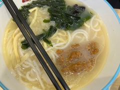 -灵芝妹子海鲜米线(凯德和平广场店)
