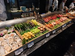 -雍容荟帝王蟹活龙虾展台自助(IFS黑金店)