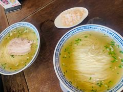 清炒虾仁-同得兴 Since·1995 传统苏式面馆(嘉馀坊店)