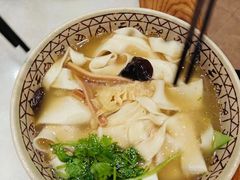 -萧记三鲜烩面(东站店)