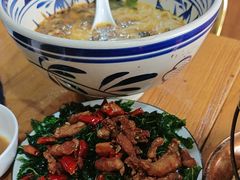 -蜗牛小馆醉乡民谣云南菜(惠新西里店)