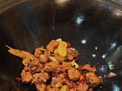 -哈尔滨烧烤·山河村铁锅炖(交大店)