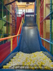 -宝燕乐园(闵行旗舰店)