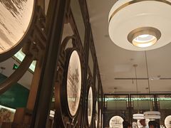 -新白鹿餐厅(金鹰新街口店)