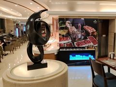 -元一希尔顿酒店·鲜切牛肉火锅禅自助餐厅