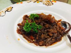 -山明水秀大饭店